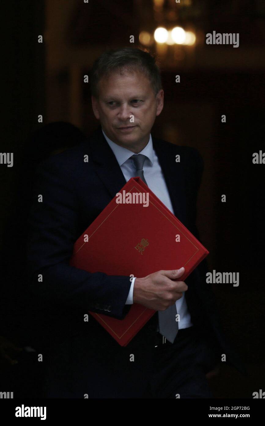 London, England, UK. 28th Sep, 2021. Secretary of State for Transport GRANT SHAPPS is seen leaving 10 Downing Street. (Credit Image: © Tayfun Salci/ZUMA Press Wire) Credit: ZUMA Press, Inc./Alamy Live News Stock Photo