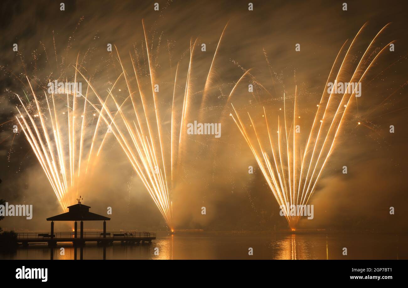 Fireworks silhouette hires stock photography and images Alamy
