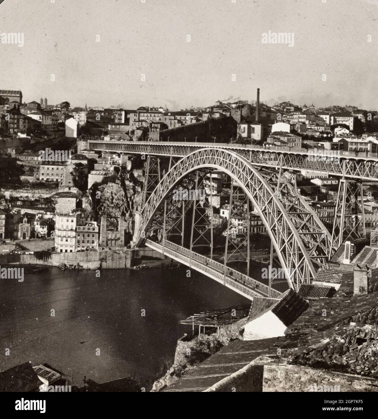 The great arch bridge, Oporto, Portugal, 1907 Stock Photo - Alamy
