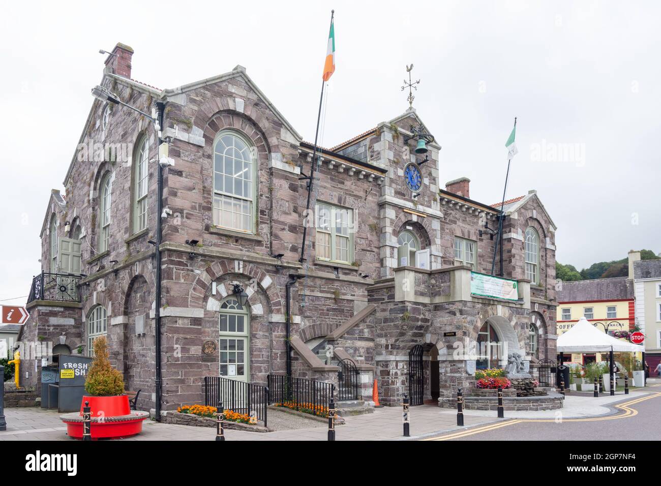 Macroom Town Hall, North Square, Macroom (Maigh Chromtha), County Cork, Republic of Ireland Stock Photo
