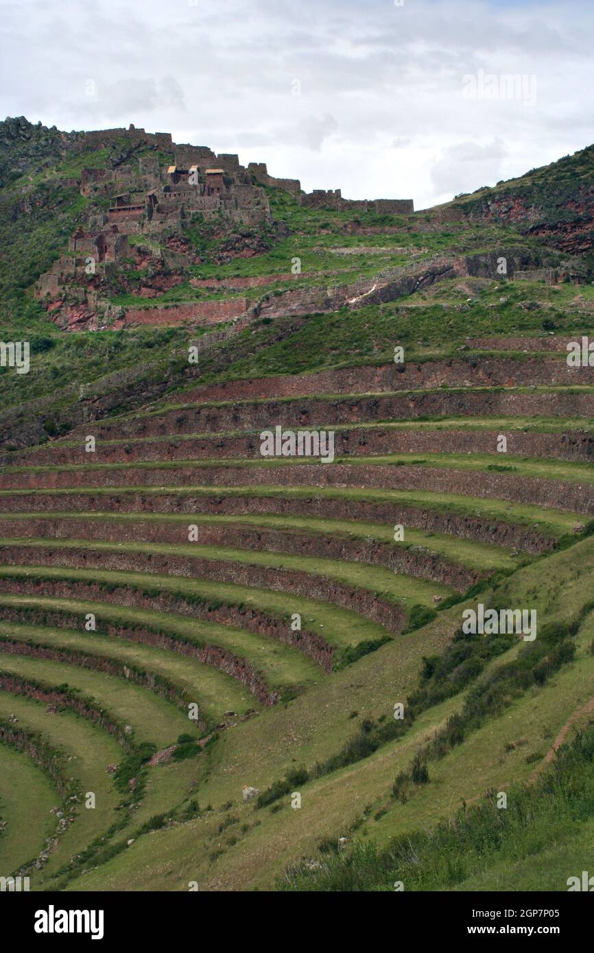 Incan Runes Incan ruins at Pisac in the Sacred Valley, Peru Stock Photo - Alamy