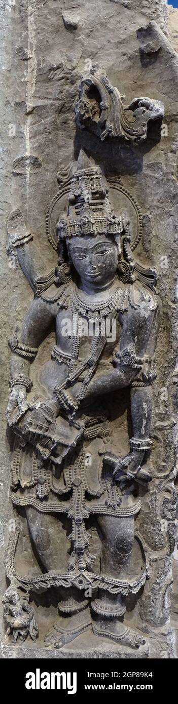 Corner Pillar, from 12th century found in Halebid, Kamataka now exposed in the Indian Museum in Kolkata, West Bengal, India Stock Photo