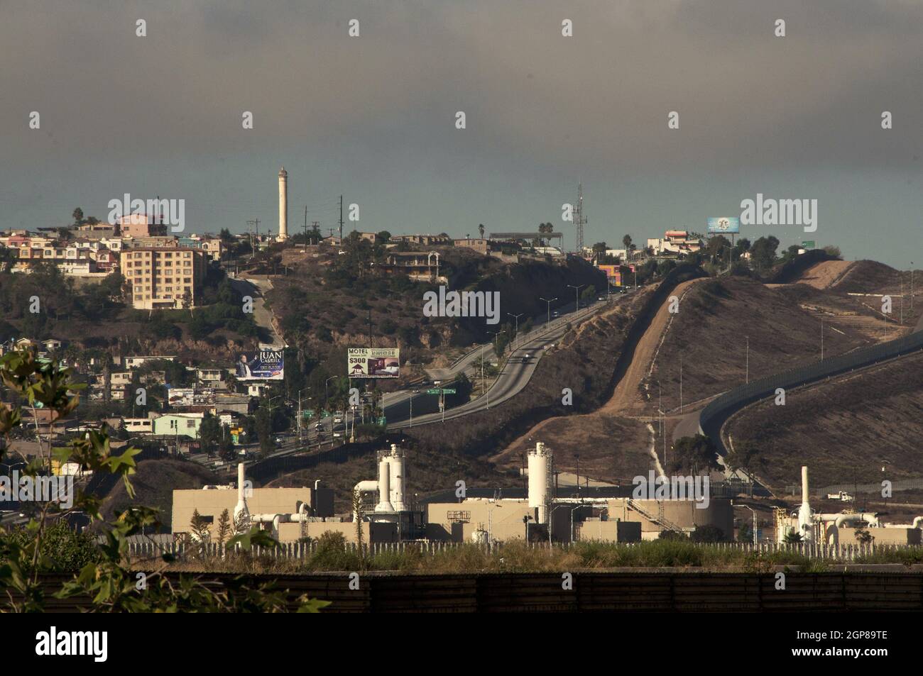 scene of border wall in Tijuana, Mexico Stock Photo Alamy