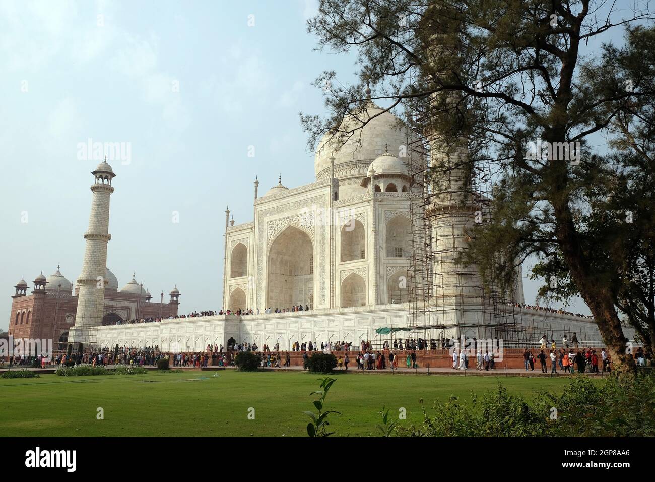 Crown of palaces hires stock photography and images Alamy