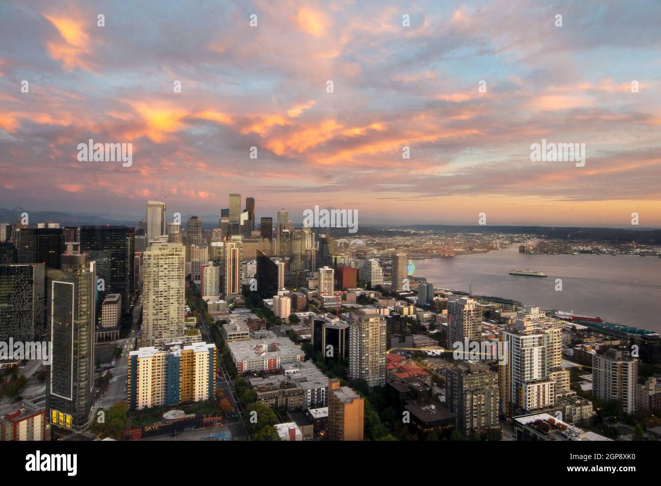 Seattle, WA - USA - Sept. 24, 2021: Horizontal view of downtown Seattle skyline at sunet. Stock Photo