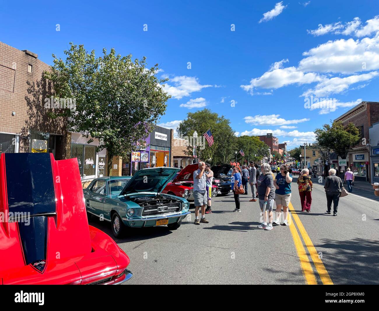 Fire department car hires stock photography and images Alamy