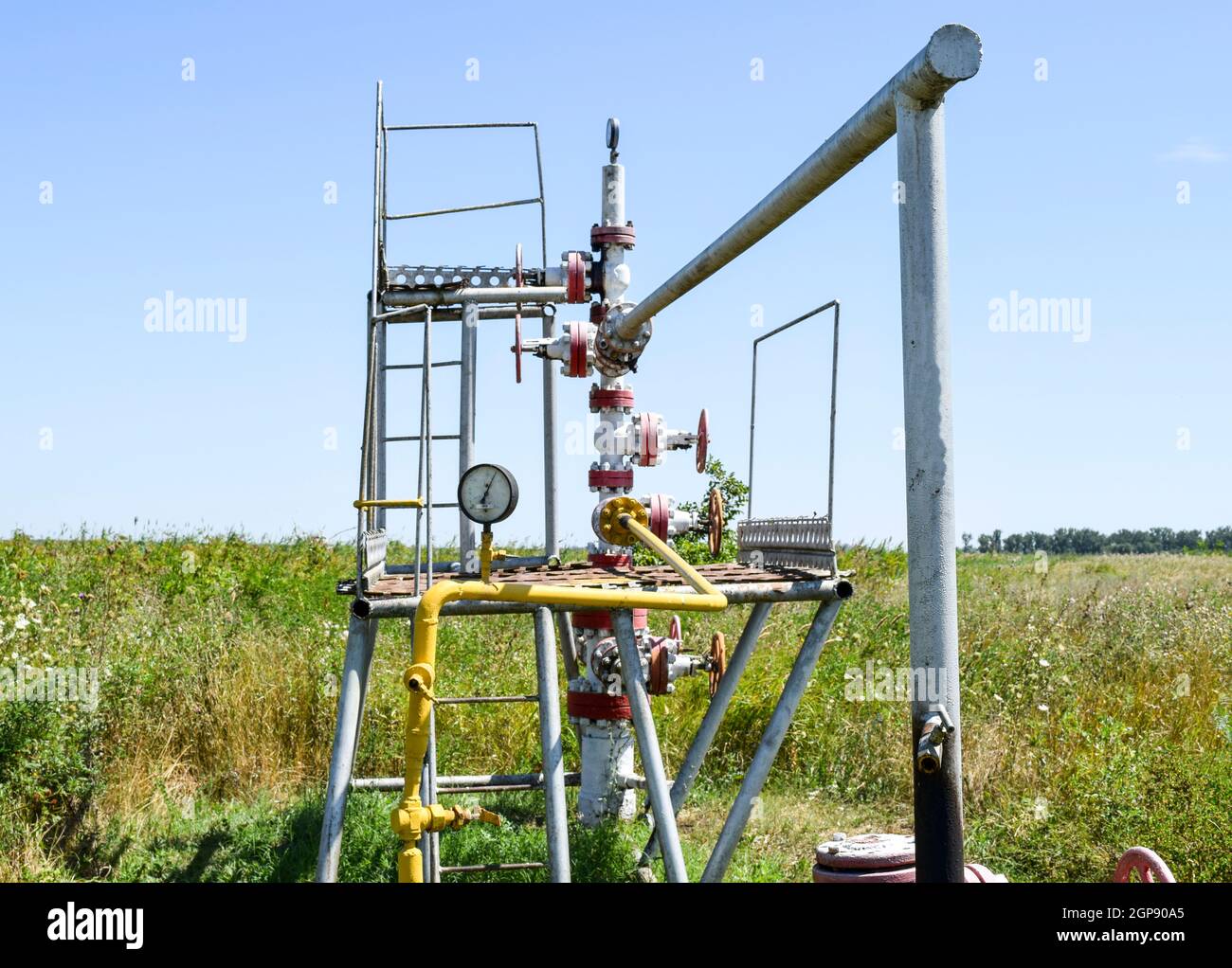 Well for oil and gas production. Oil well wellhead equipment. Oil ...