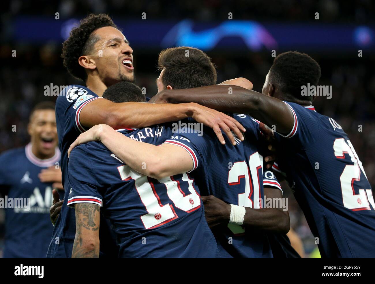 Football News - HOJE TEM CHAMPIONS LEAGUE! O PSG está sem