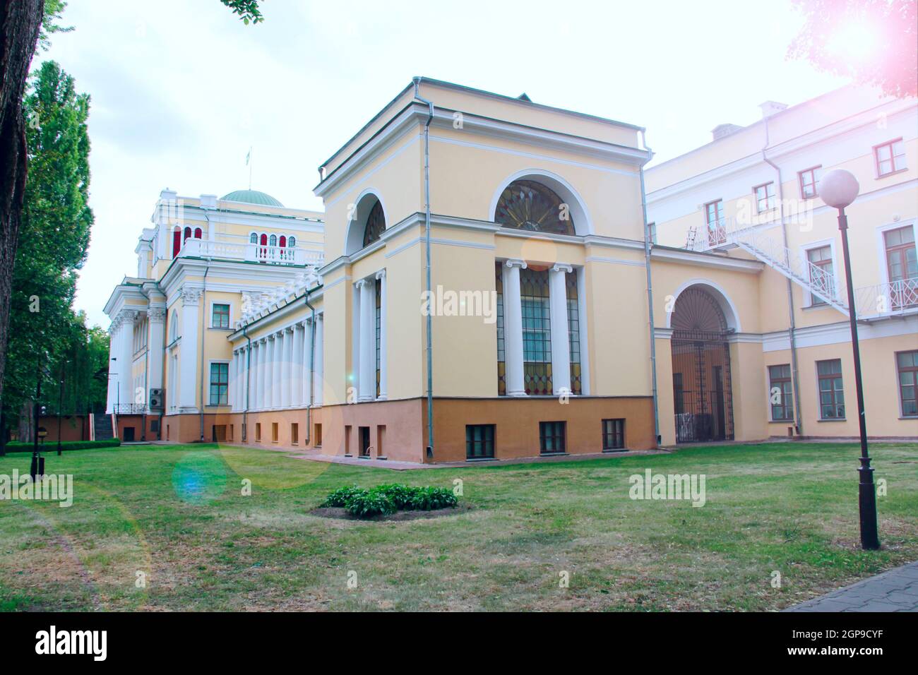 The Rumyantsev-Paskevich Residence in Gomel side view. Palace of Rumyantsev-Paskevich. Architectural ensemble with a park. Building with white columns Stock Photo