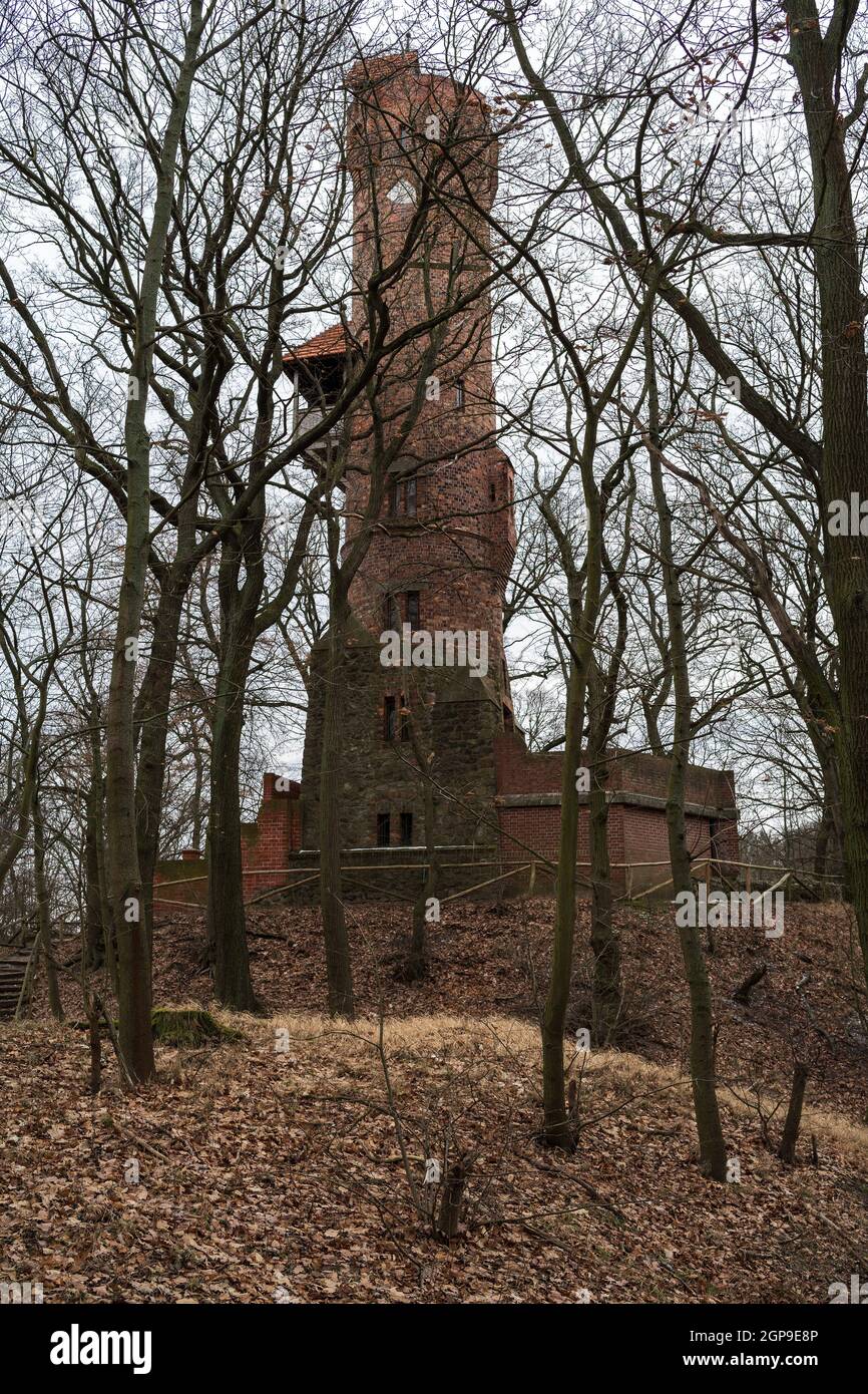 Bismarck tower (Bismarckturm) in Bad Freienwalde. Germany A Bismarck tower is a specific type of monument built to honor its first chancellor, Otto vo Stock Photo
