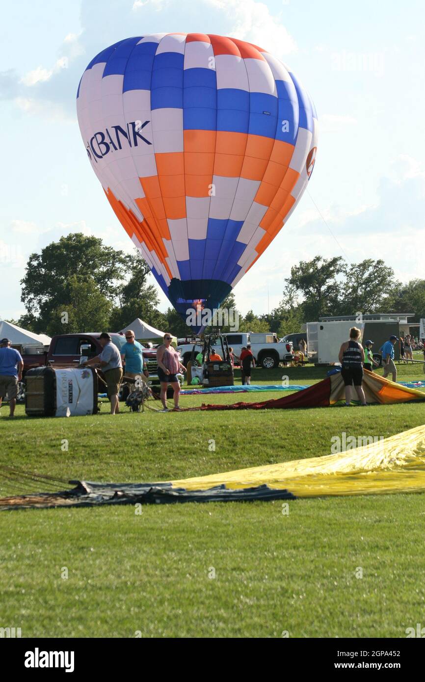 The Great Forest Park Balloon Race 2021 in Forest Park Stock Photo Alamy