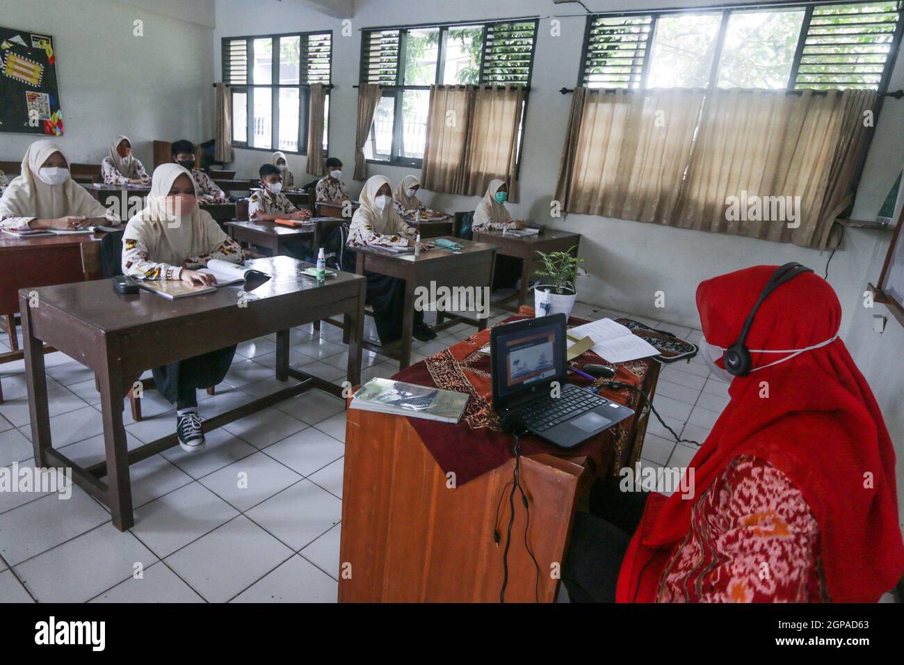 Bogor Indonesia 28th Sep 2021 Students Attend Their Class On The First Day Of Face To Face Learning At Junior High School In Bogor West Java Indonesia On September 28 2021 After Bogor S Allowed