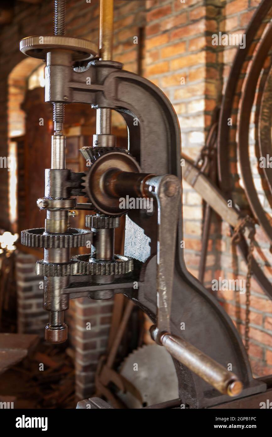 Upright drill press deals