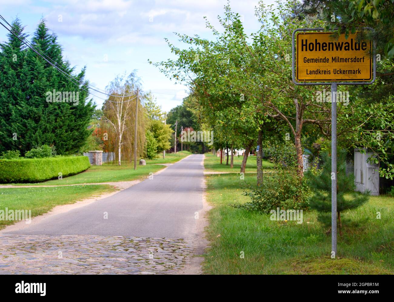 PRODUCTION 16 September 2021, Brandenburg, Milmersdorf/Ot Hohenwalde