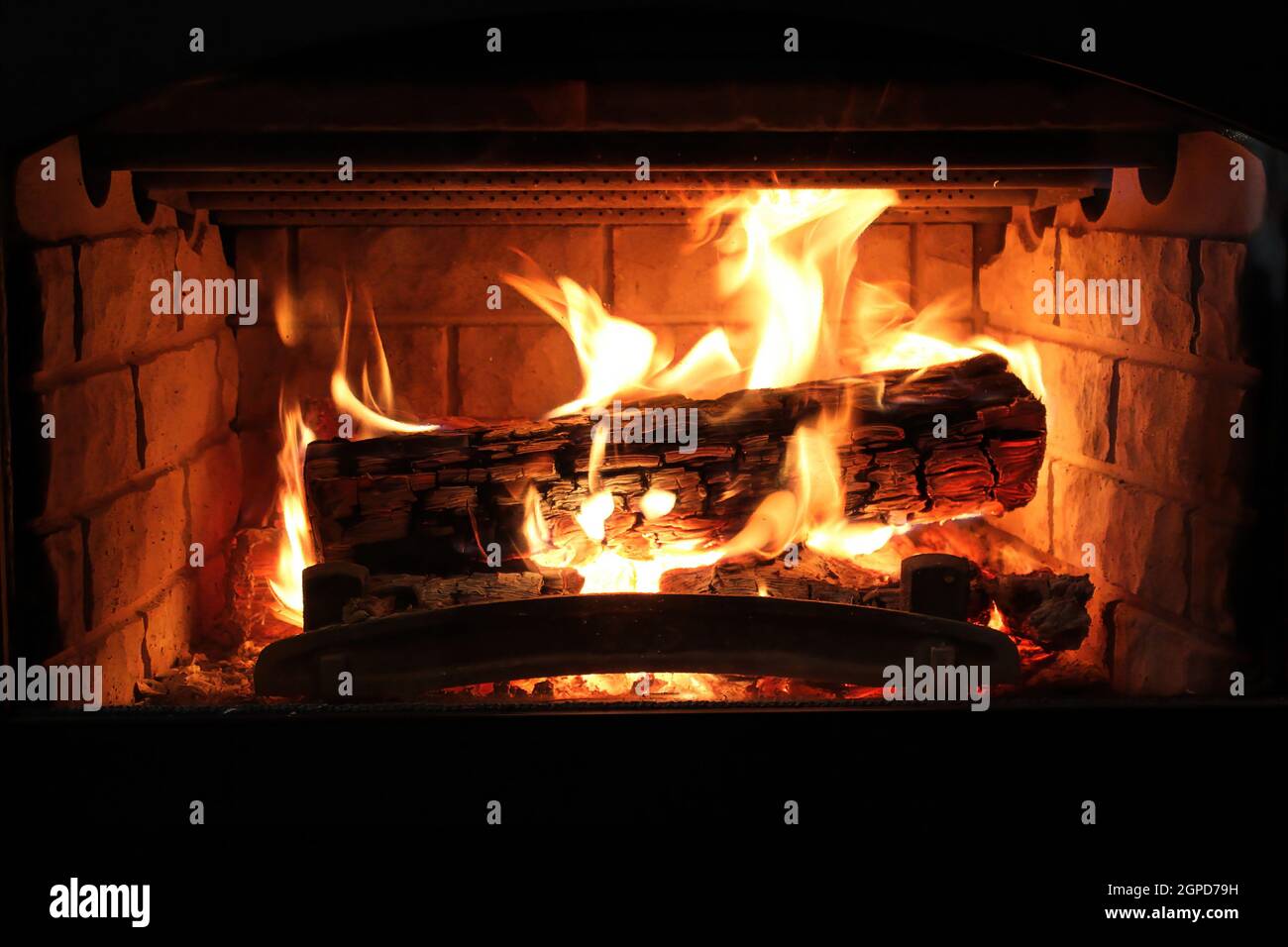 Burning Yule Log Screensaver