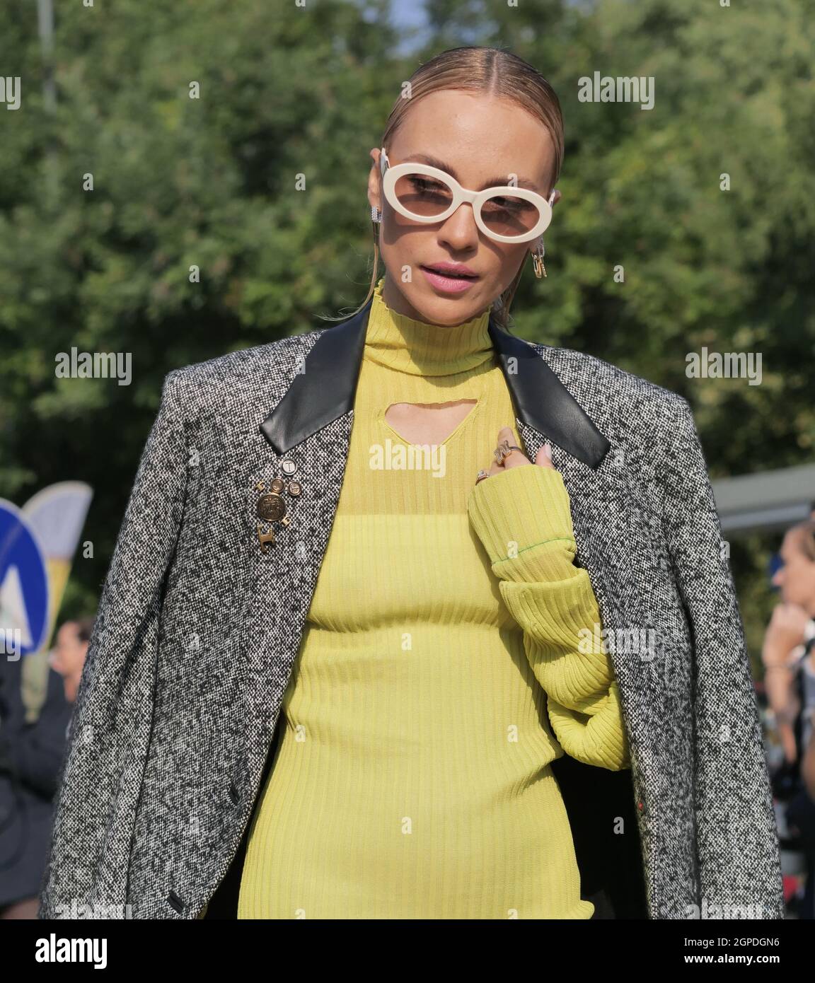 Erotik aerobika yalangoch onlayn