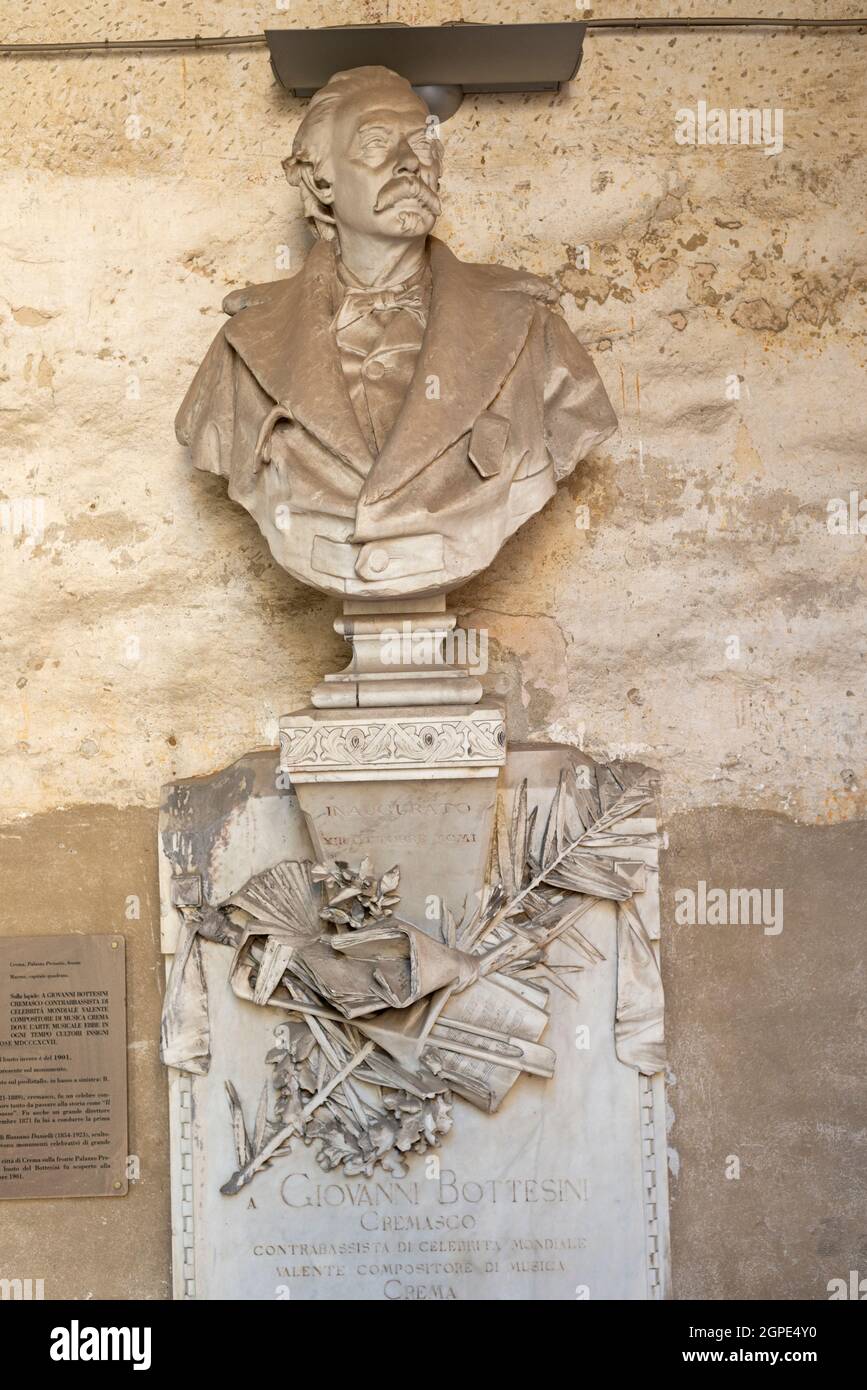 Italy, Lombardy, Crema, Sant Agostino Cloister, Giovanni Bottesini Musician Monument by Bassano Danielli Sculptor dated 1901 Stock Photo