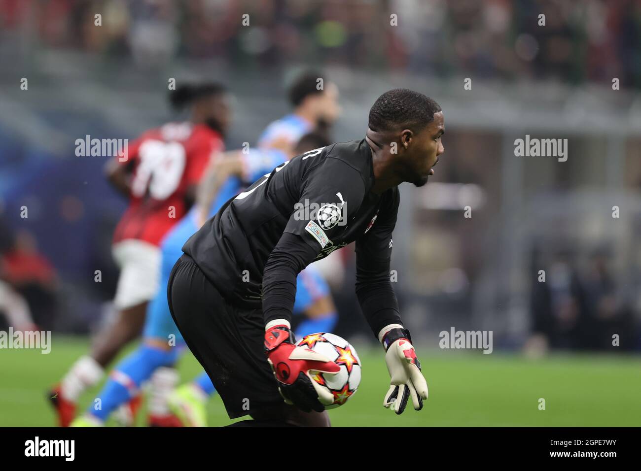 Mike Maignan of AC Milan in action during the UEFA Champions League ...
