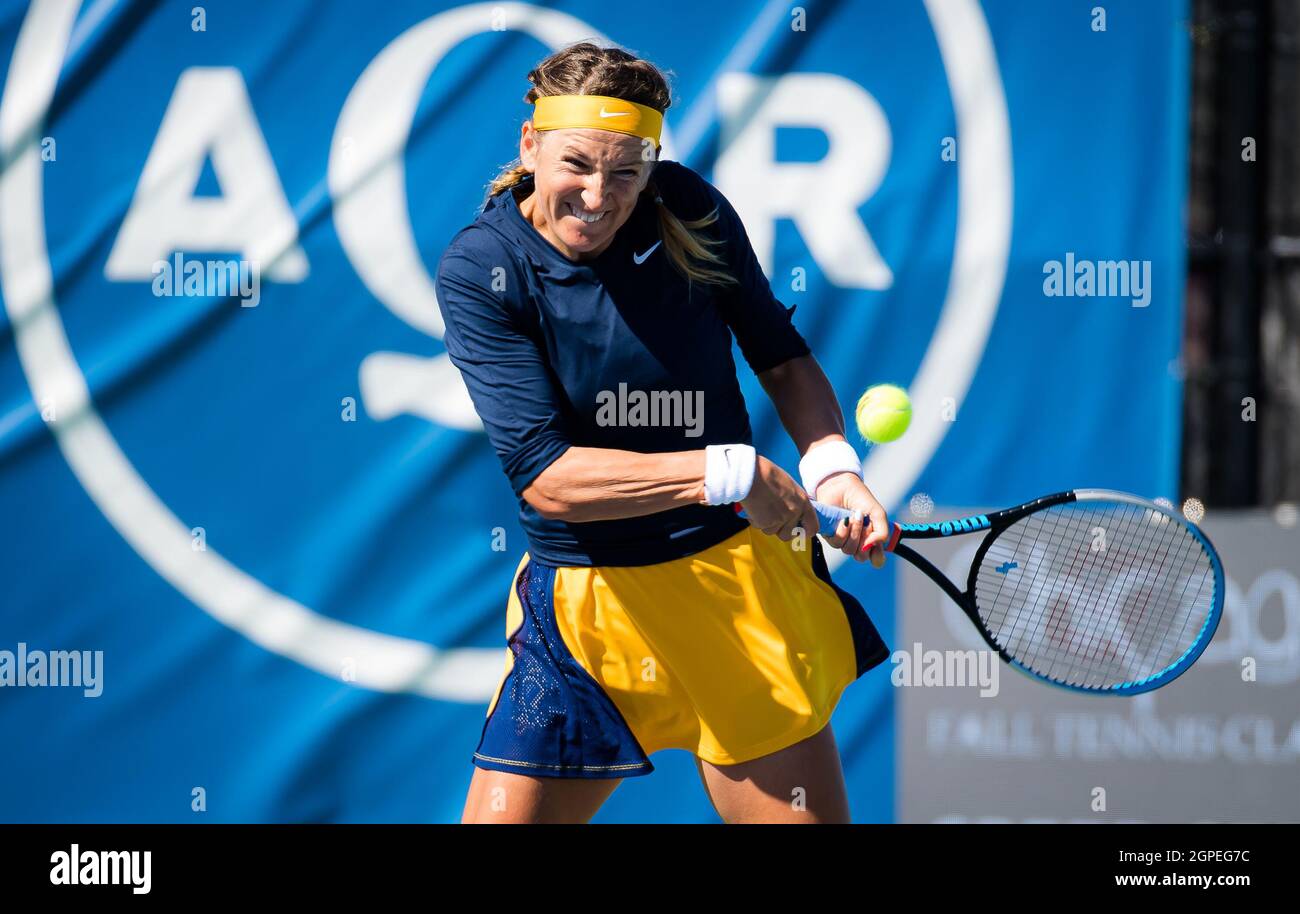 Victoria zhang hires stock photography and images Alamy