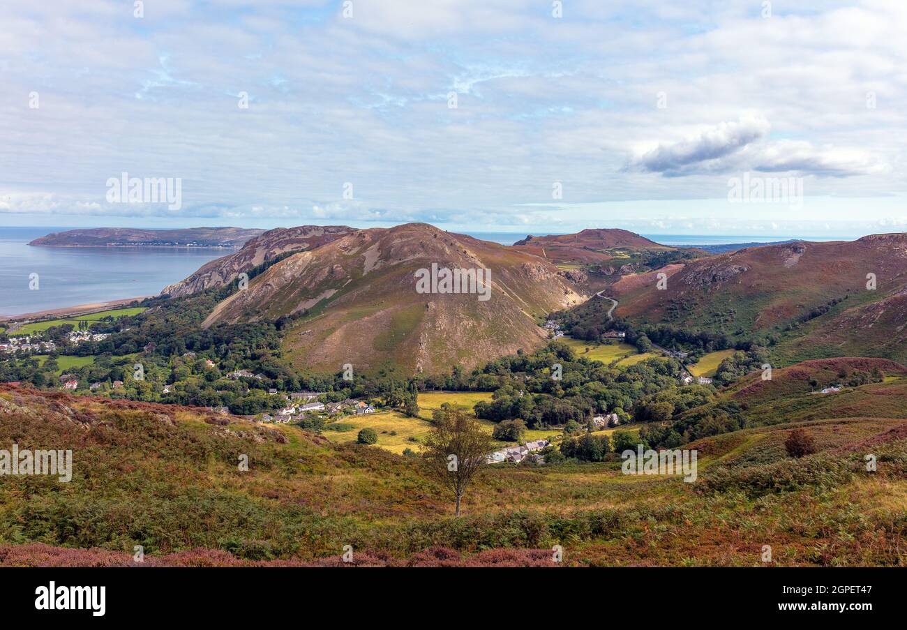 The view across to Llandudno from the hills above Penmaenmawr taking in Allt-Wen and Penmaen-Bach Stock Photo