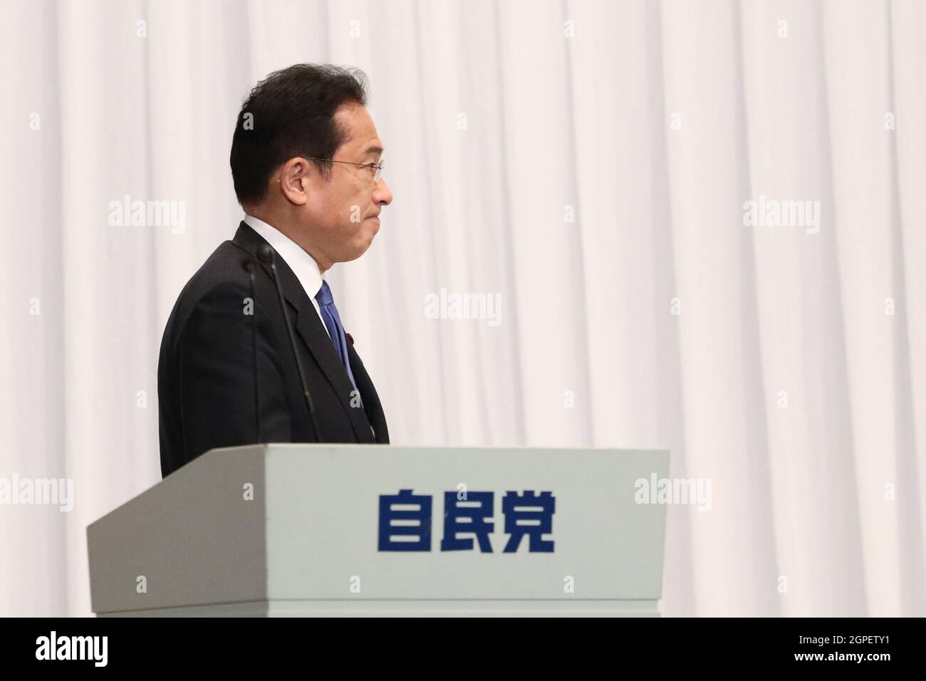 Tokyo, Japan. 29th Sep, 2021. Former Japanese Foreign Minister Fumio Kishida attends a press conference at LDP (Liberal Democratic Party) Headquarter after he is elected as Party President. Credit: SOPA Images Limited/Alamy Live News Stock Photo