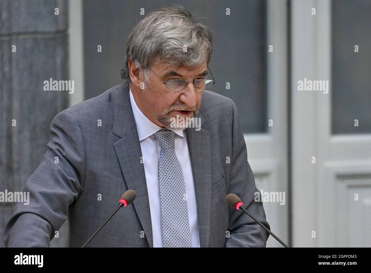 N-VA's group chairman Wilfried Vandaele pictured during a plenary session of the Flemish Parliament to discuss the 'Septemberverklaring', government d Stock Photo