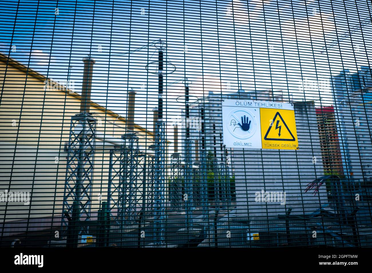 Maltepe, Istanbul, Turkey - 07.22.2021: Turkish warning of death risk, danger, no entry on the fence of electrical distribution substation components Stock Photo