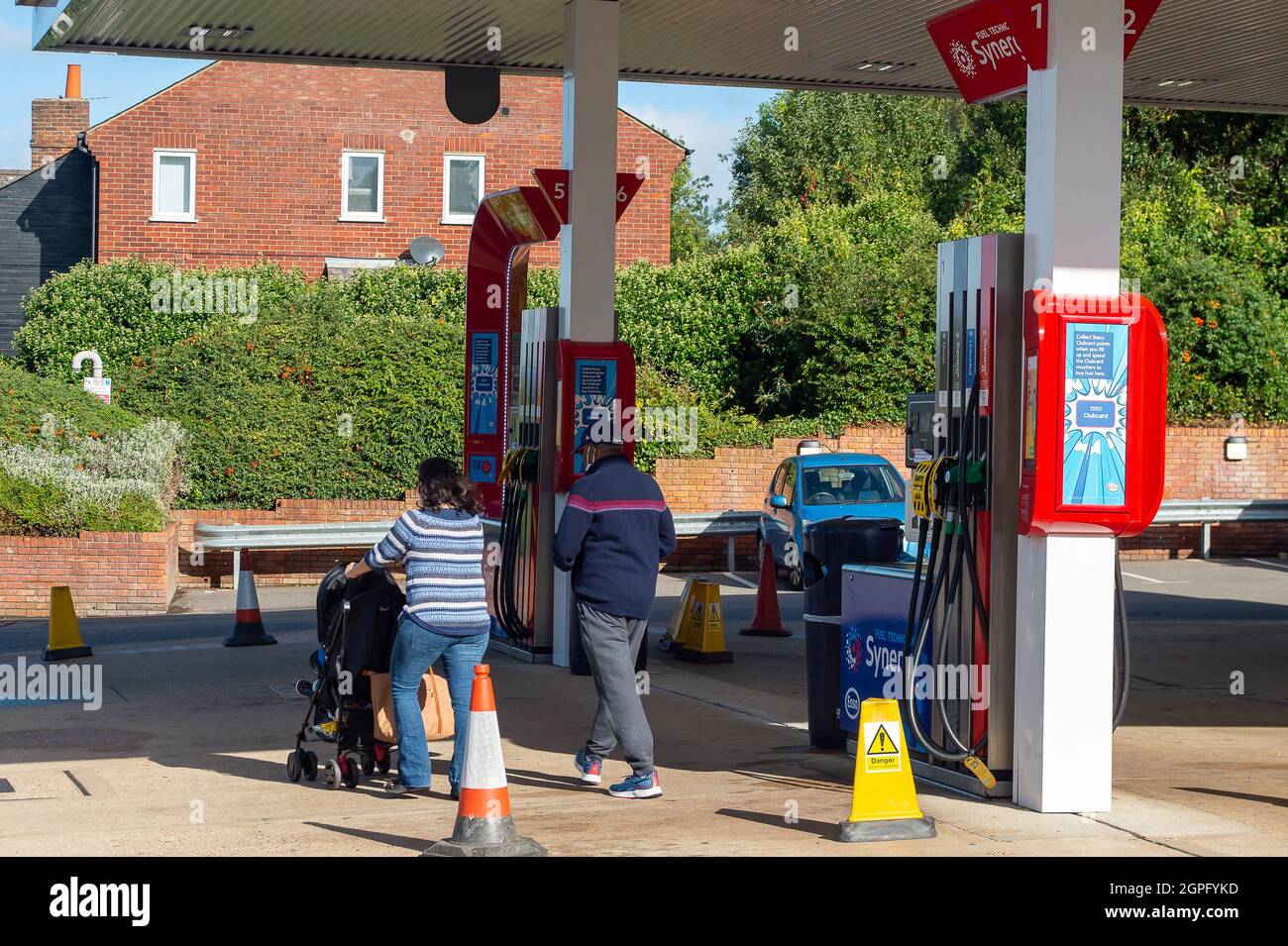 Chalfont St Peter, Buckinghamshire, UK. 29th September, 2021. The Esso garage in Chalfont St Peter had run dry of fuel today and only the shop was open. Panic buying of petrol and diesel has continued over the past few days due to a shortage of drivers making fuel deliveries following Brexit and the Covid-19 Pandemic. Credit: Maureen McLean/Alamy Live News Stock Photo