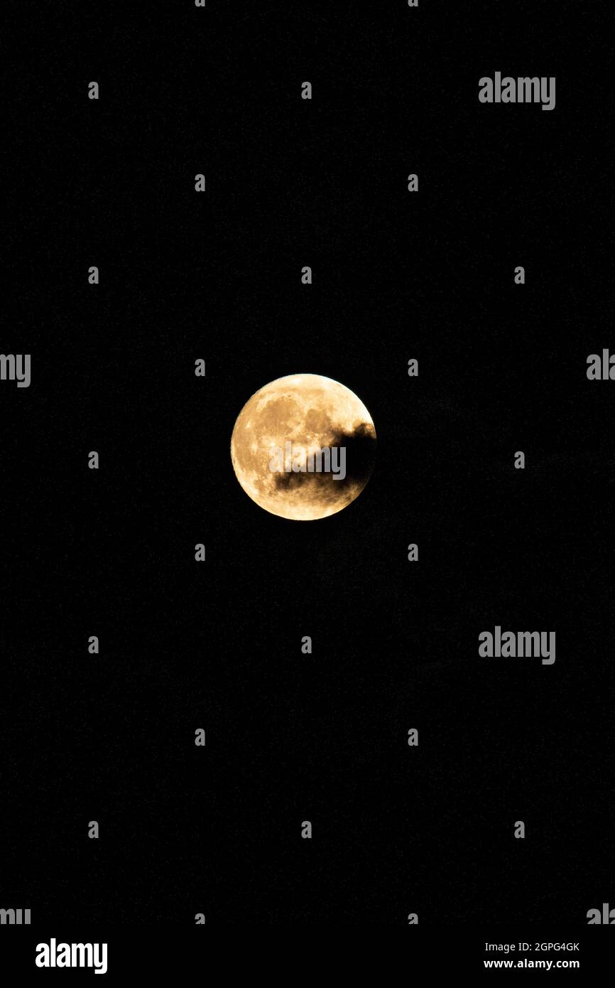 Full moon night sky clouds hi-res stock photography and images - Alamy
