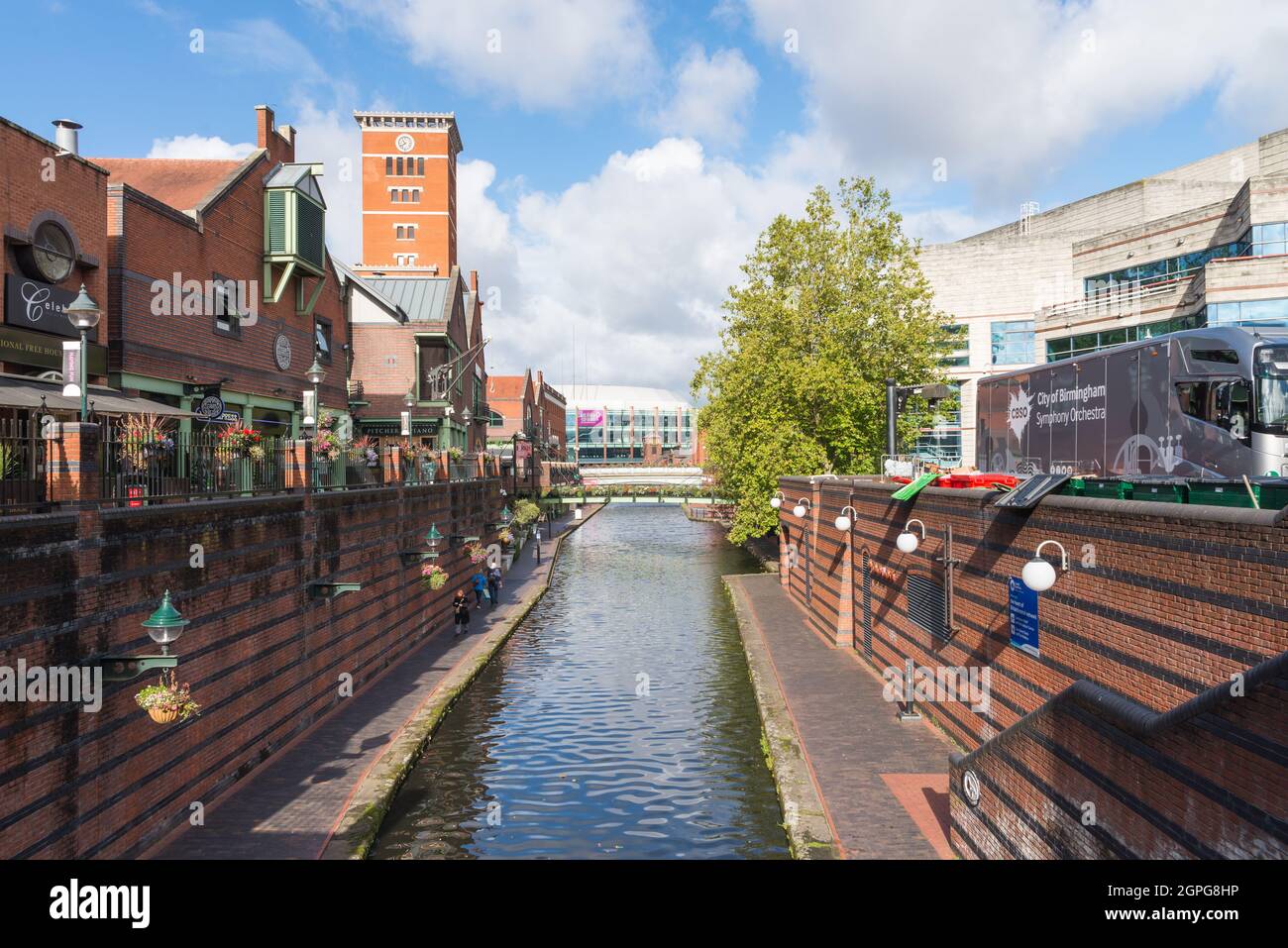 Canalside bars and restaurants in Brindley Place, Birmingham, UK Stock