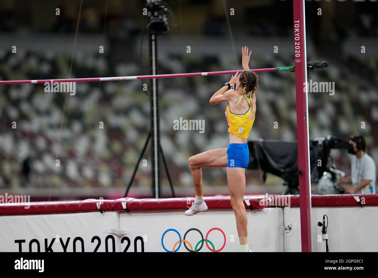 Yaroslava Mahuchikh participating in the high jump at the Tokyo 2020 Olympic Games Stock Photo