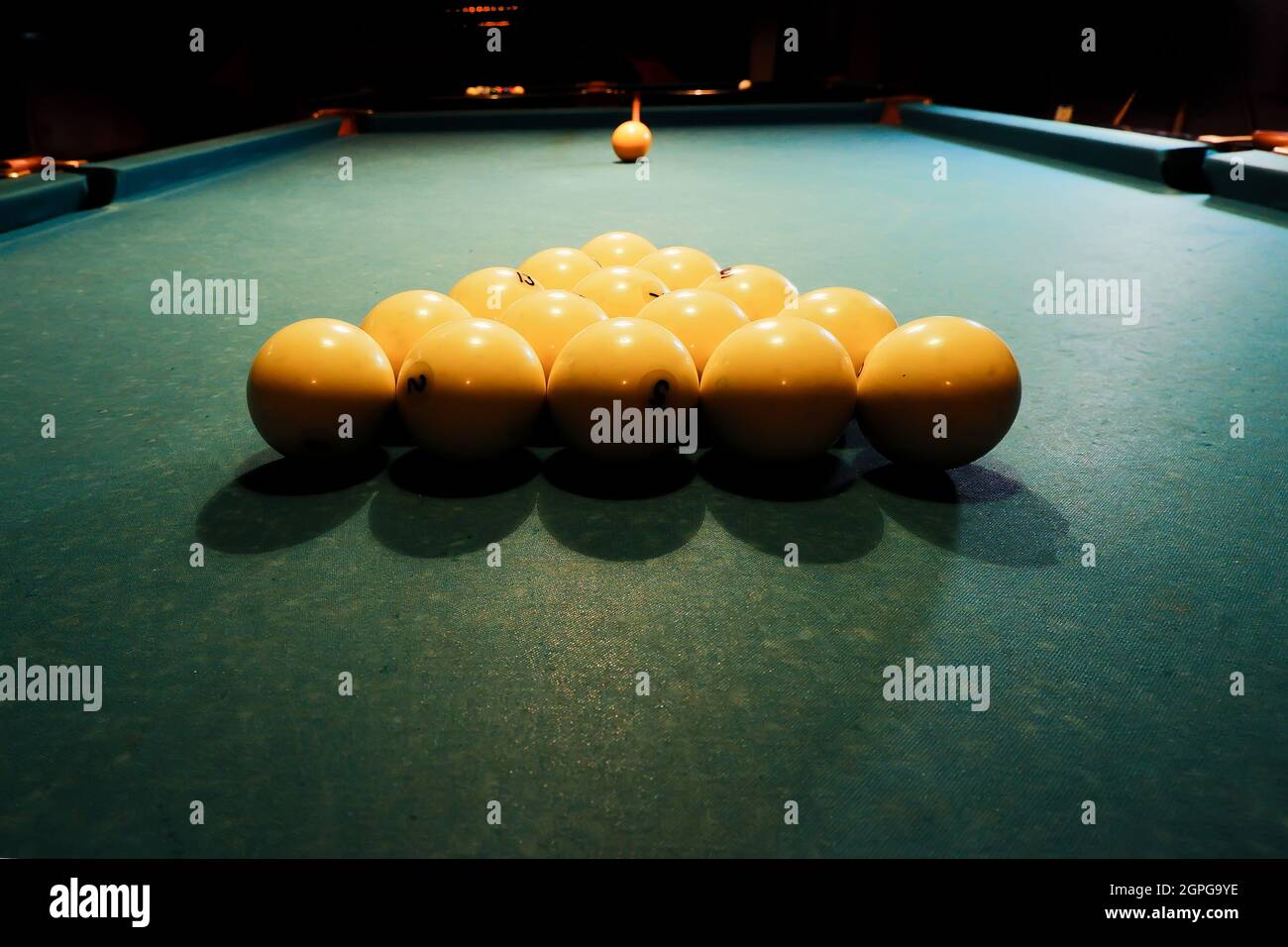 billiard balls are set up for the player's initial move Stock Photo Alamy