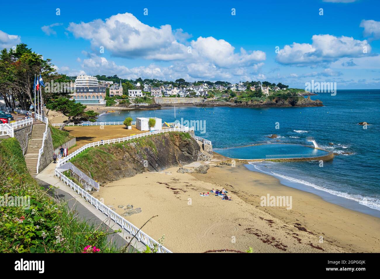 France, Cotes d'Armor, SaintQuayPortrieux along the GR 34 hiking