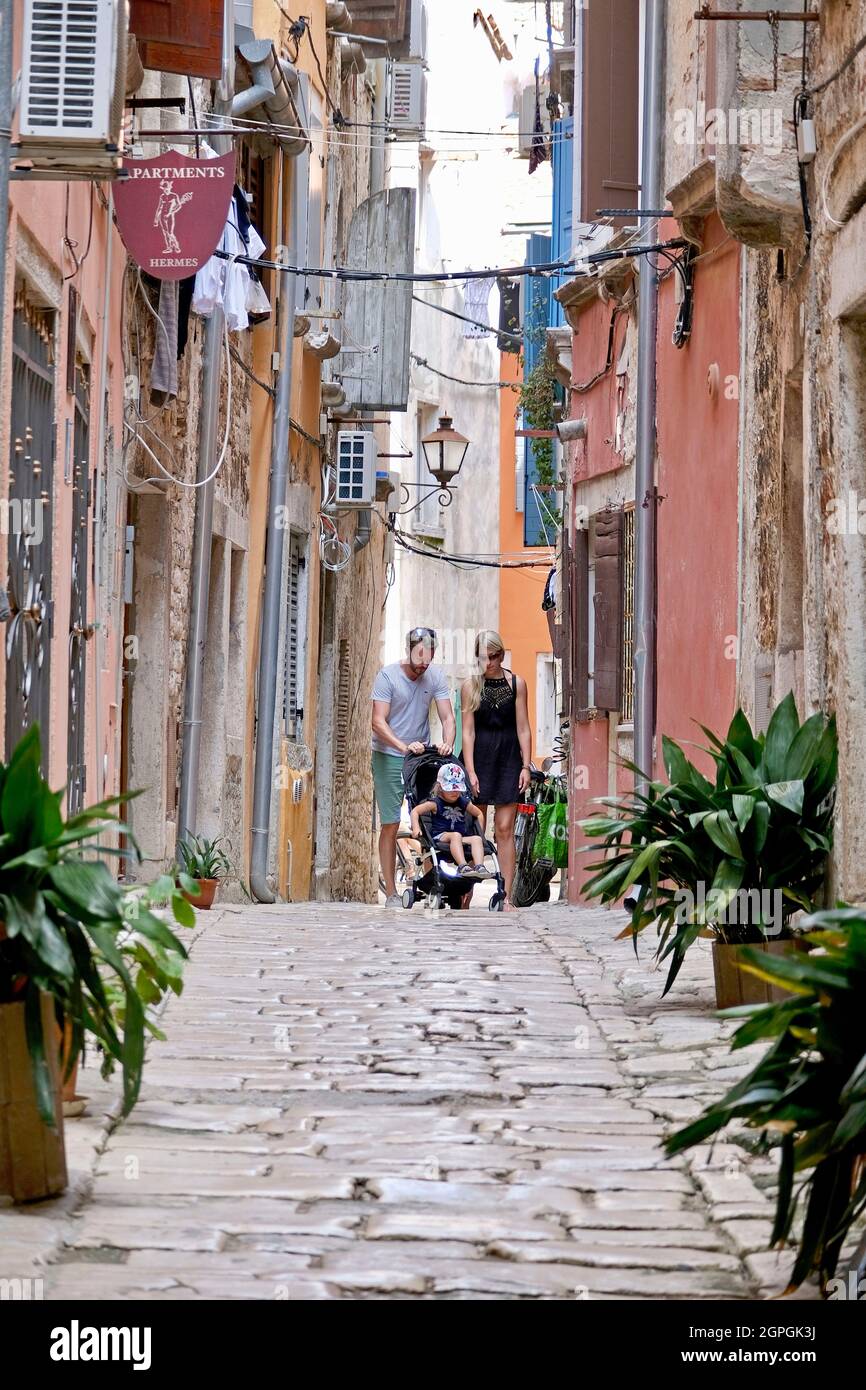 Croatia, Istria, Adriatic coast, Rovinj, pedestrian street in the old town Stock Photo