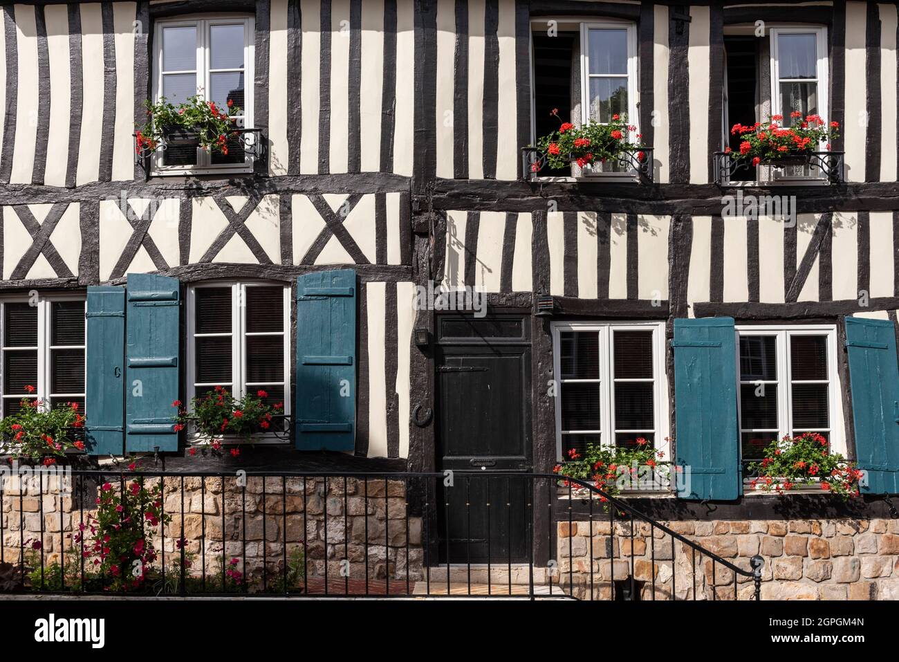 France, Eure, Lyons la Foret, labelled Les Plus Beaux Villages de France (The Most Beautiful Villages of France), Rue d'Enfer, half-timbered house, former post house Stock Photo