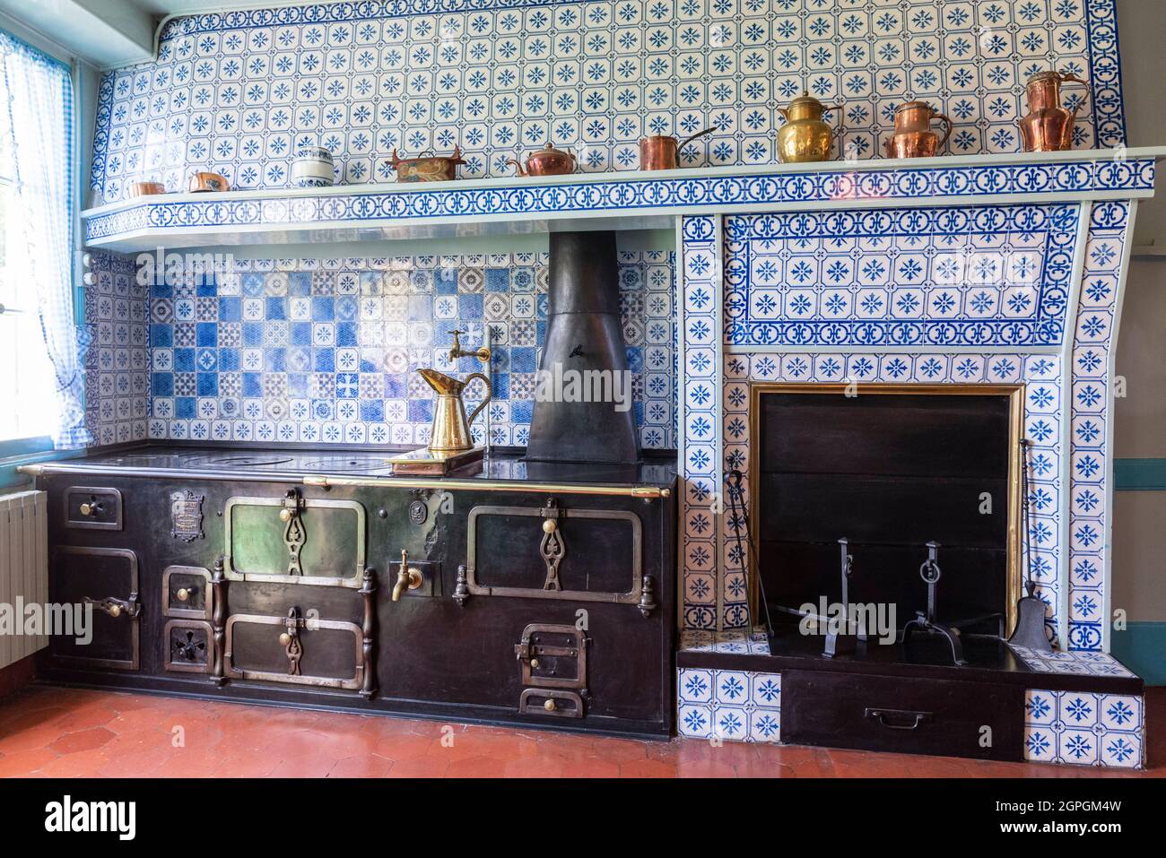 France, Eure, Giverny, Claude Monet Foundation, the house, kitchen Stock Photo