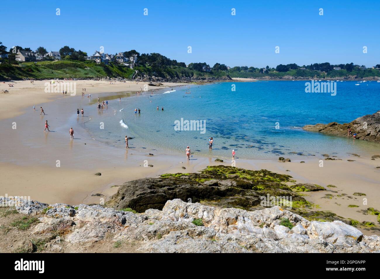 France, Ille et Vilaine, Cote d'Emeraude (Emerald Coast), Saint Lunaire, beach of La Fourberie Stock Photo