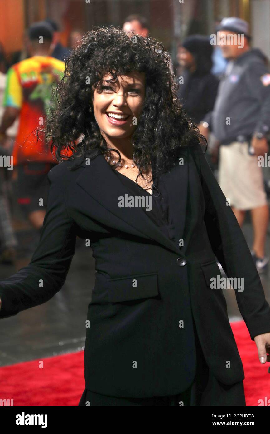New York NY 20191031 The hosts and anchors of the TODAY show reveal