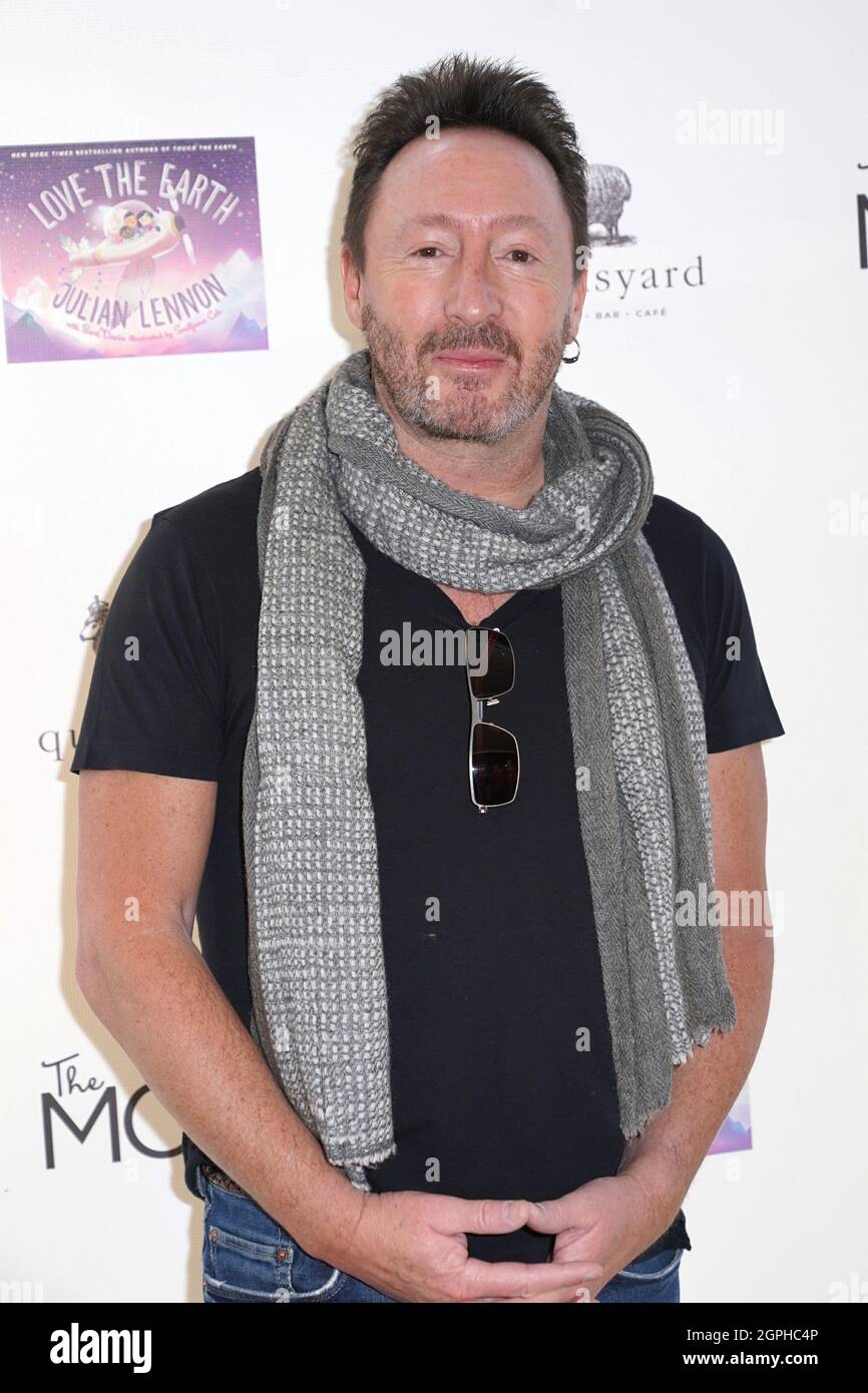 New York - NY - 20190425 The MOMS (Denise Albert and Melissa Gerstein