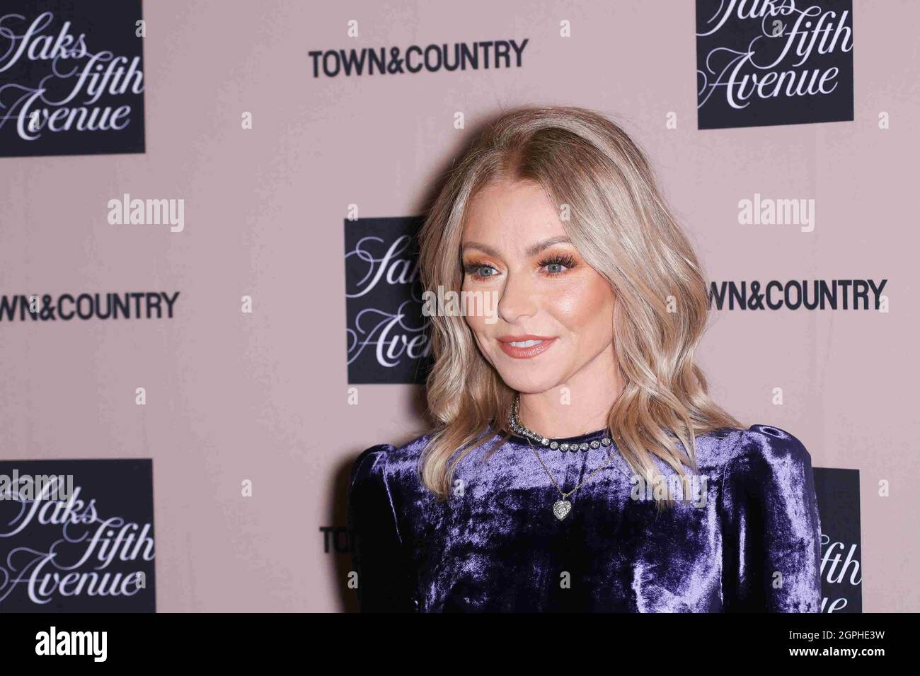 New York Ny 20190124 Stars Attended The Town And Country Jewelry
