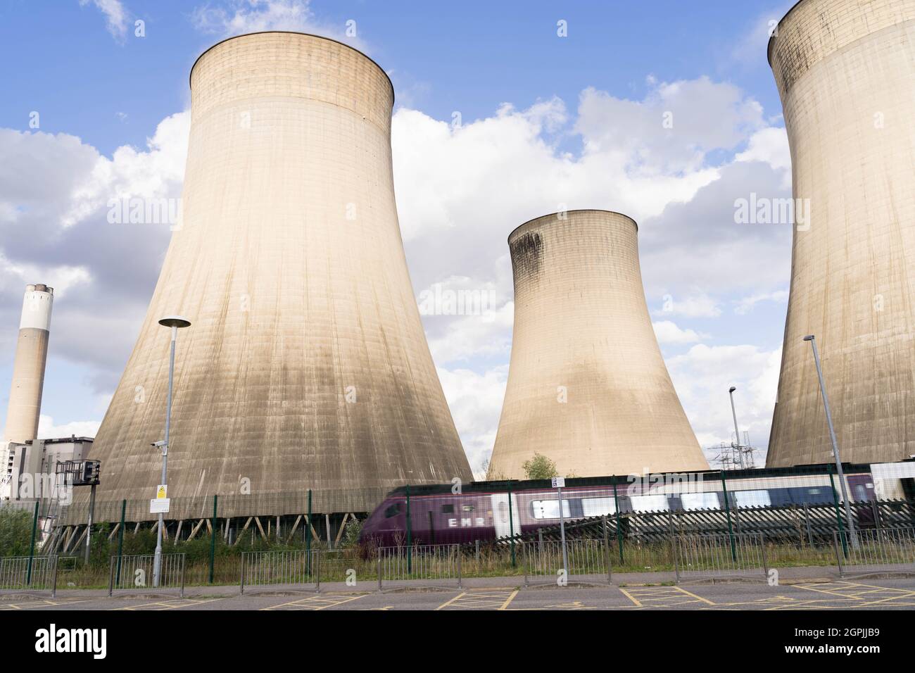 Ratcliffe-on-Soar Power Station, Nottingham, UK Stock Photo
