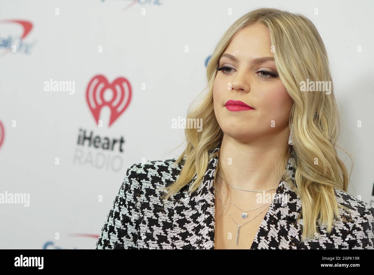 New York - NY - 20191213-2019 iHeartRadio Jingle Ball -PICTURED: Renee ...