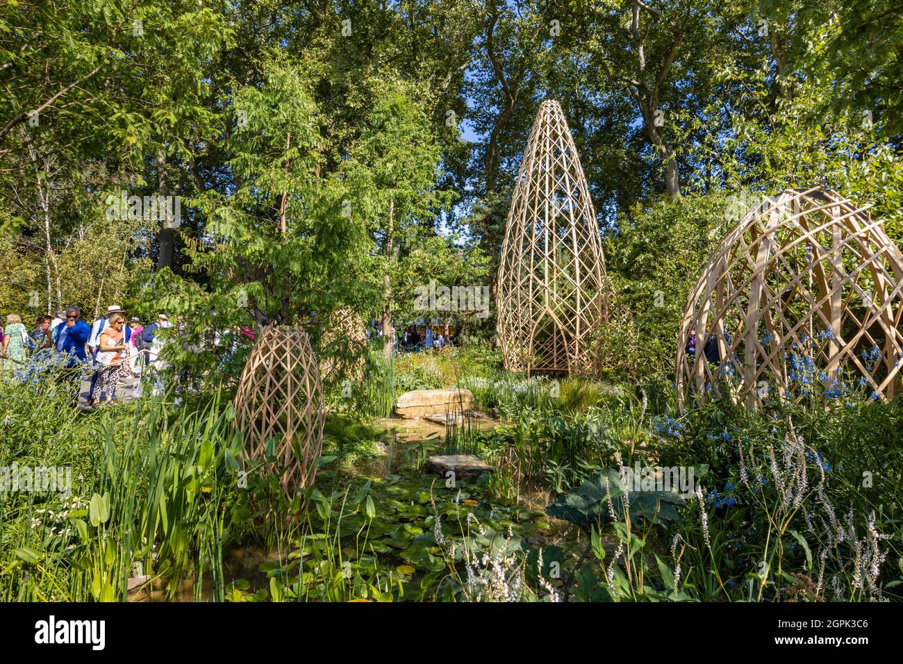 Best in Show Gold Medal winning Guangzhou Garden at RHS Chelsea Flower Show, held in the Royal Hospital Chelsea, London SW3 in September 2021 Stock Photo