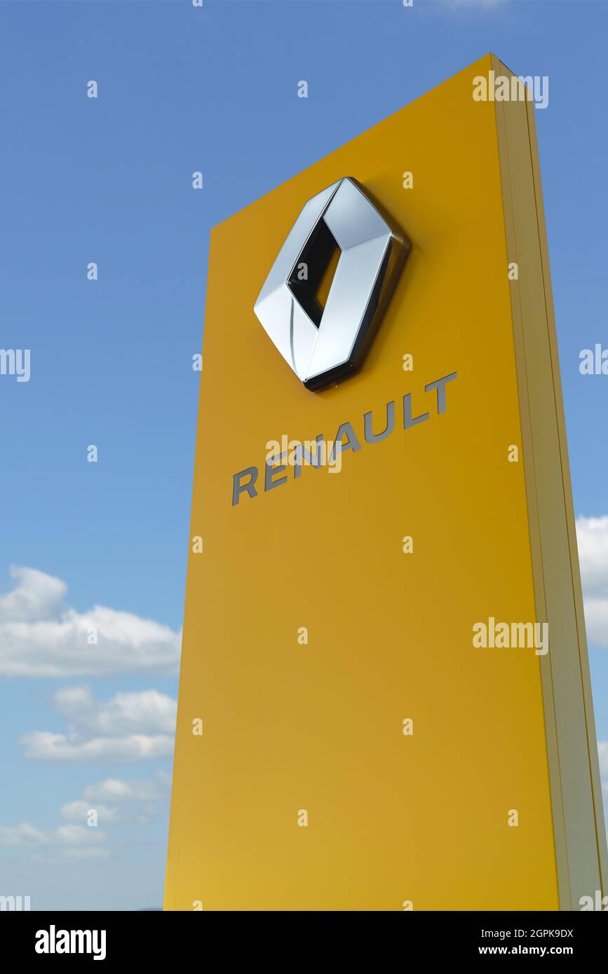 Horsens, Denmark – 3 April 2021: Renault company logo in front of dealership building on april 3 2021 in Horsens, Denmark. Stock Photo