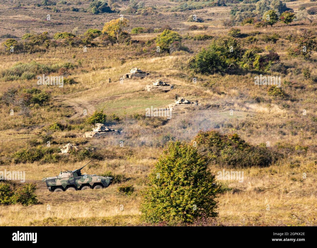 U.S. Army Soldiers assigned to 1st Battalion, 16th Infantry Regiment ...
