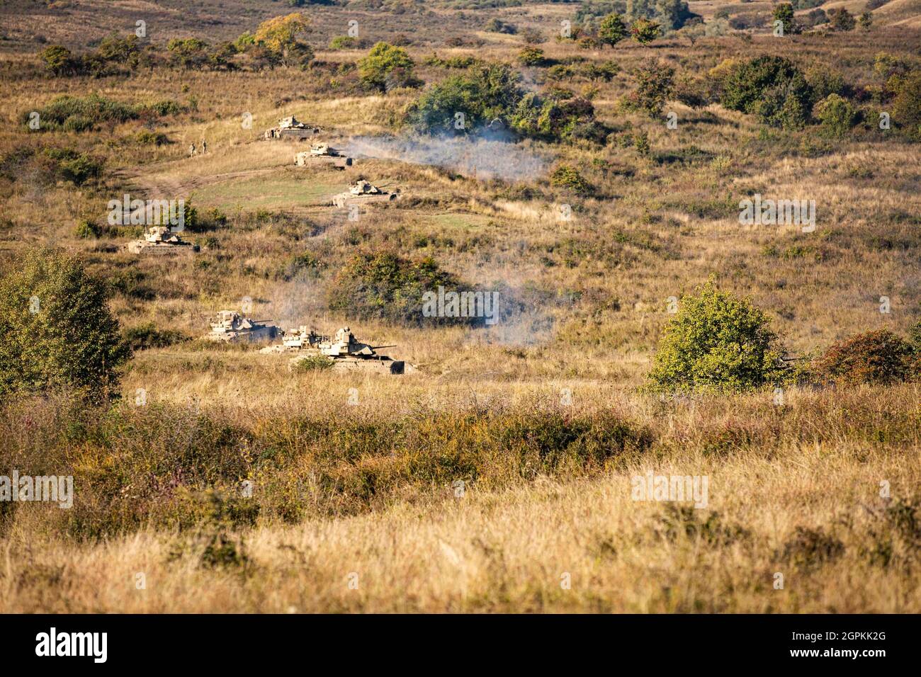 U.S. Army Soldiers assigned to 1st Battalion, 16th Infantry Regiment ...
