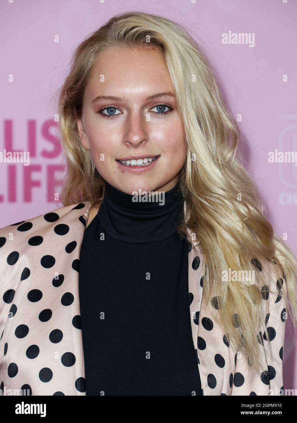 Savanna gann hires stock photography and images Alamy