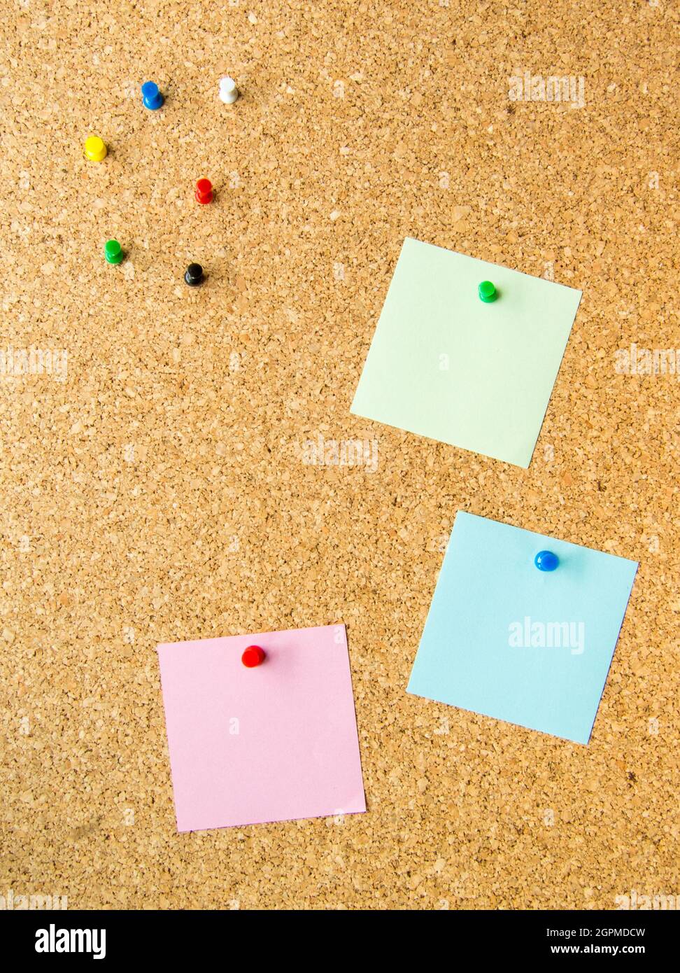 cork board simple and postit notes and pins Stock Photo Alamy