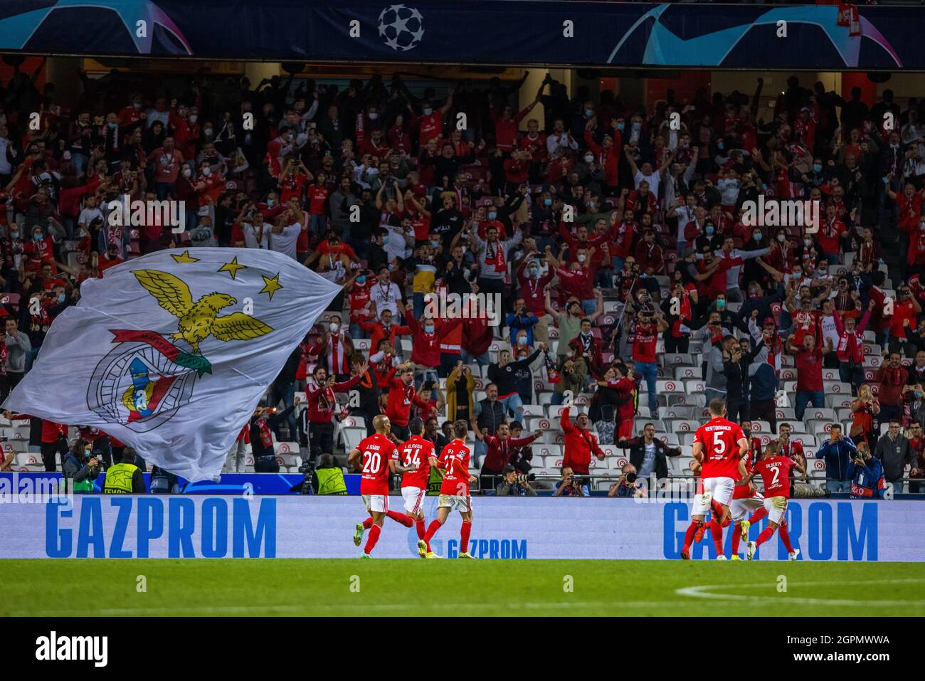 Fc sl benfica barcelona lwn Preview: Benfica