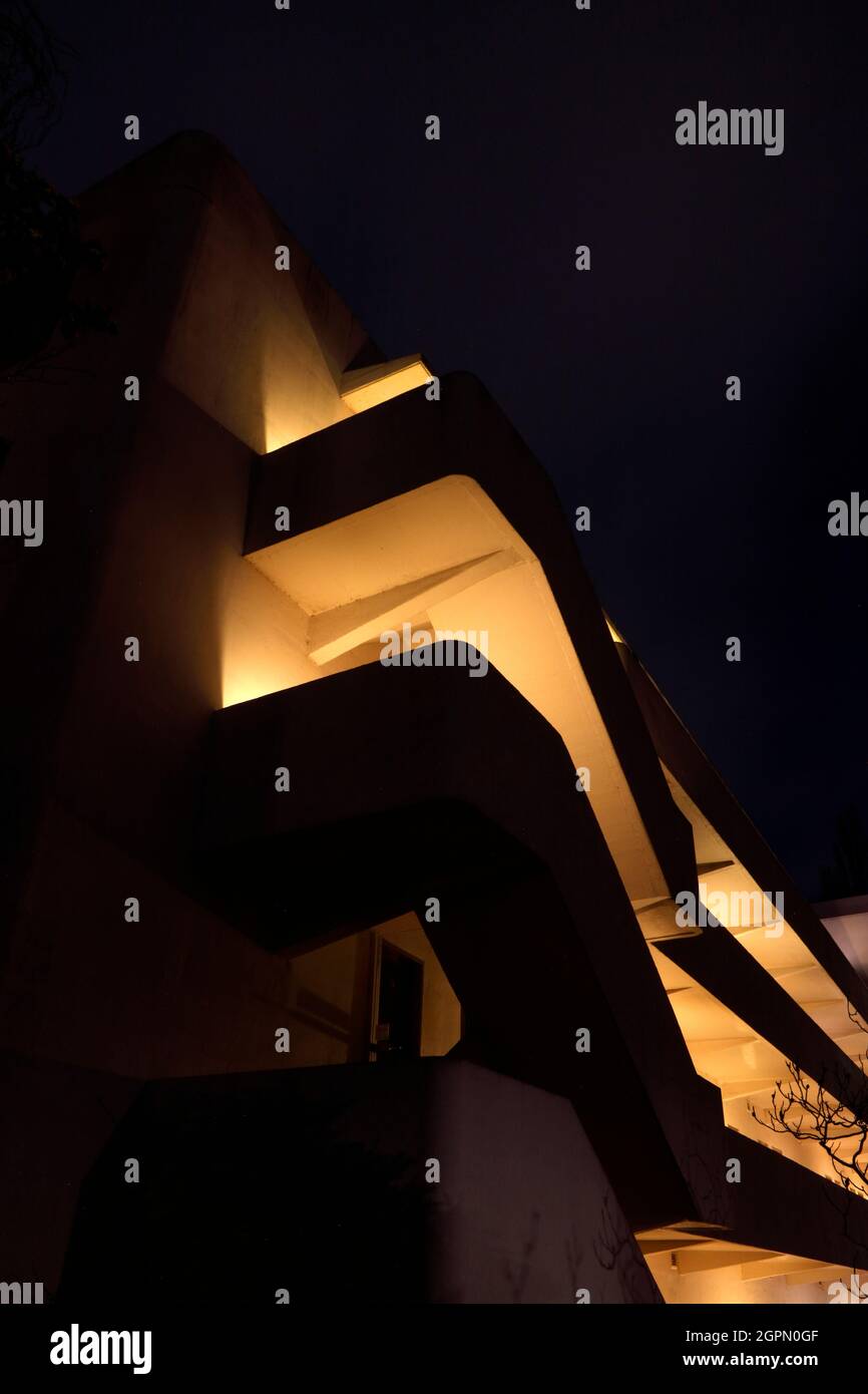 Isokon Building High Resolution Stock Photography and Images - Alamy